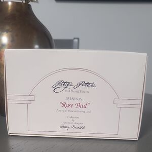 Patsy's Petals "Rose Bud" Pressed Flower Card - White and Pink Box Set Of